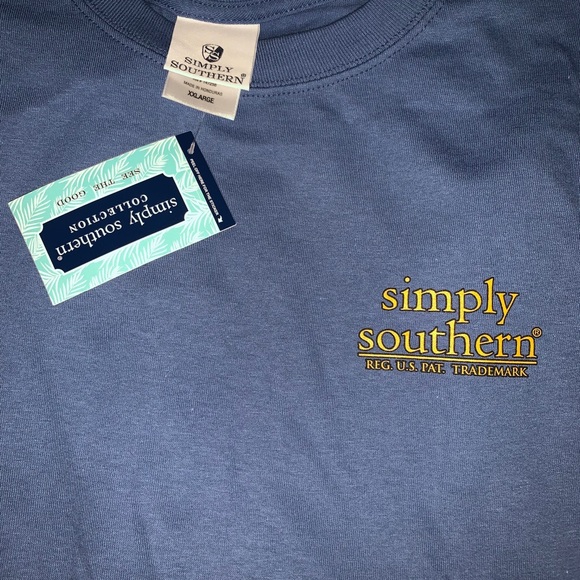 Simply Southern Puppies & Frosty Drinks Tee NWT Women’s Large Shirt - Picture 4 of 5